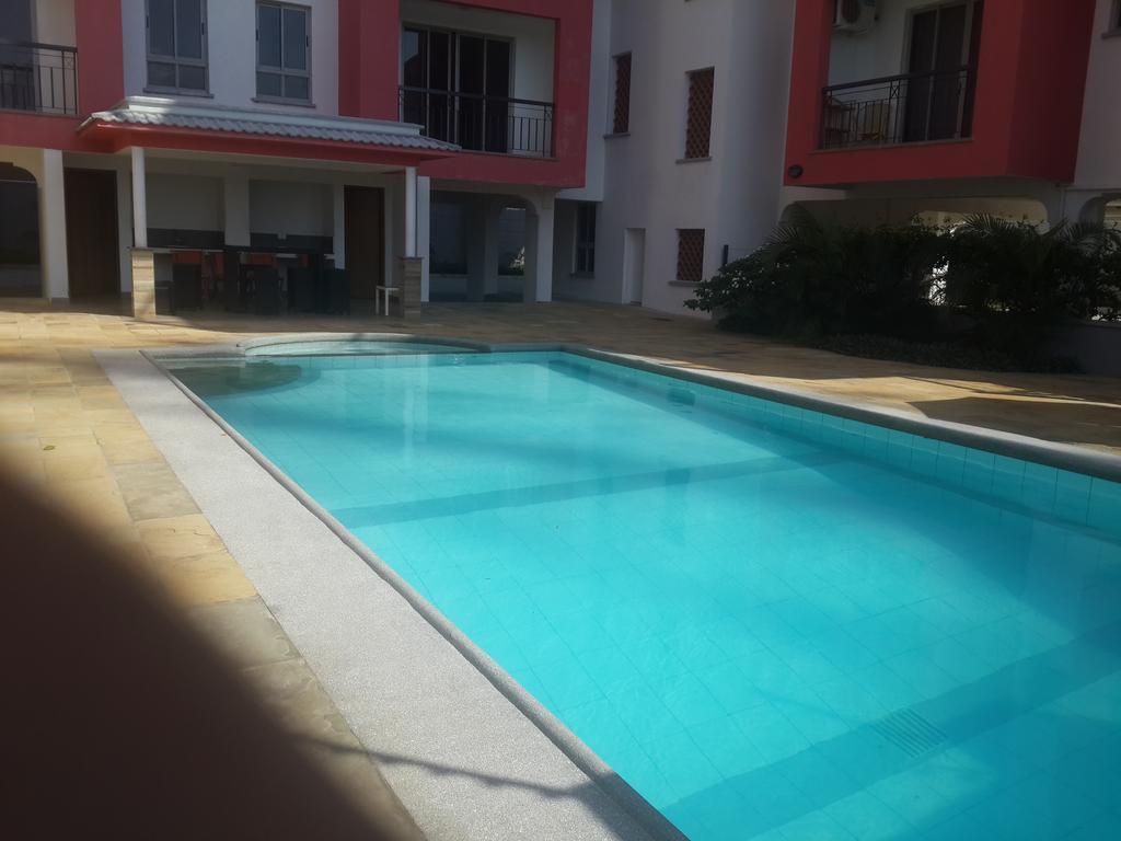 Shanzu Beach Apartment With Stunning Ocean View Mwakirunge Exterior foto